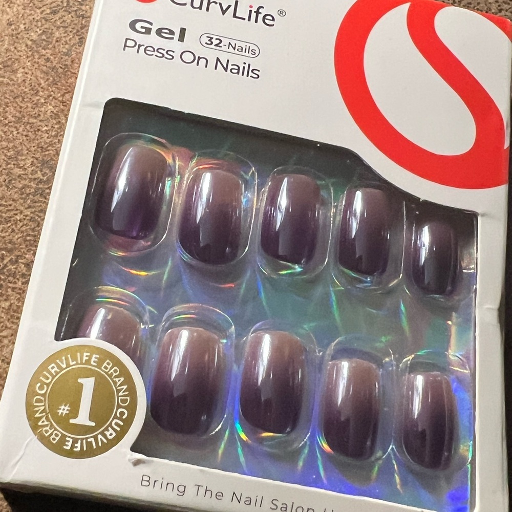 Gel Press-On Nails — Glossy Purple Ombre Set